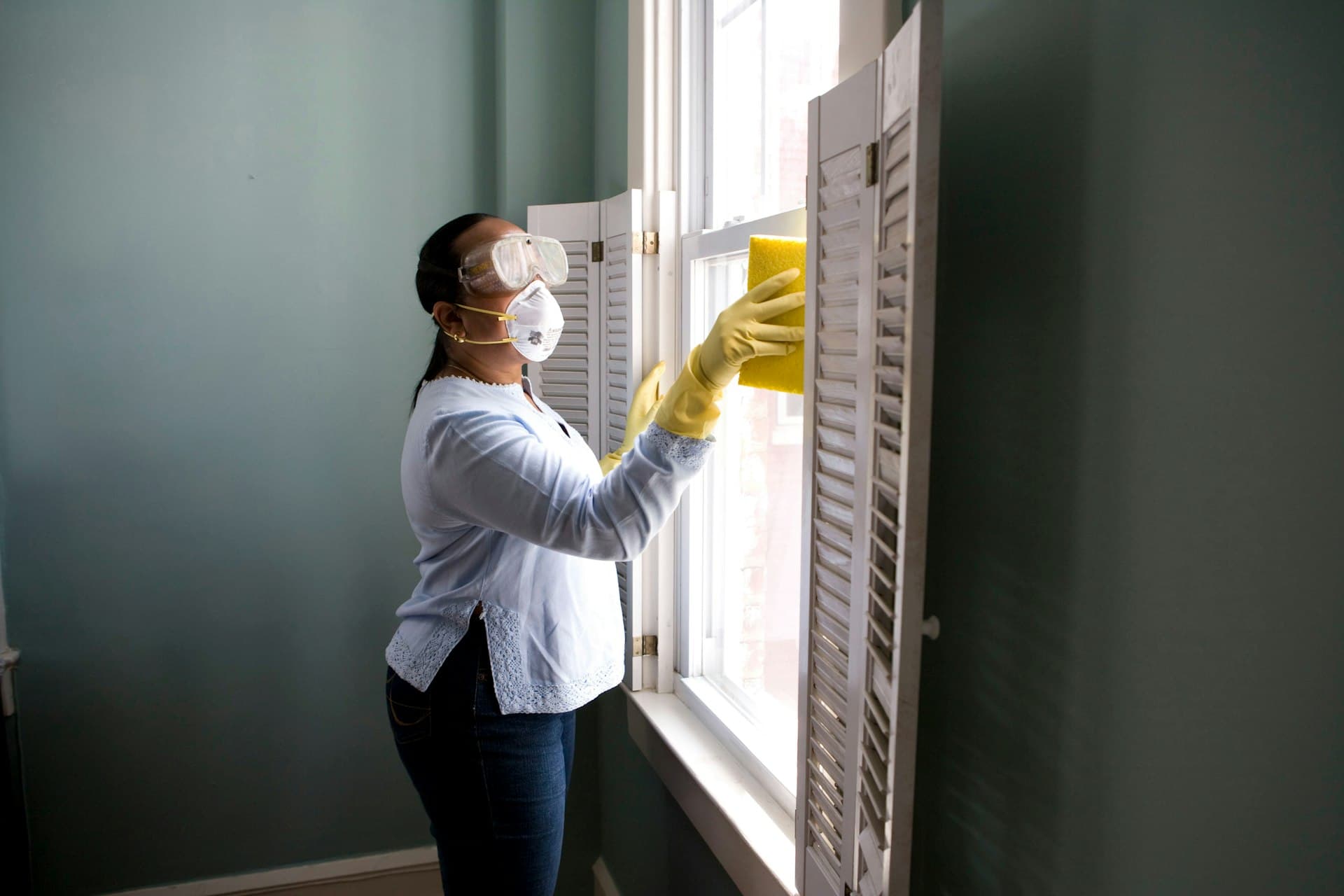 How to Find a Reliable Contractor: Your Complete Guide to Avoiding Scams and Hiring with Confidence